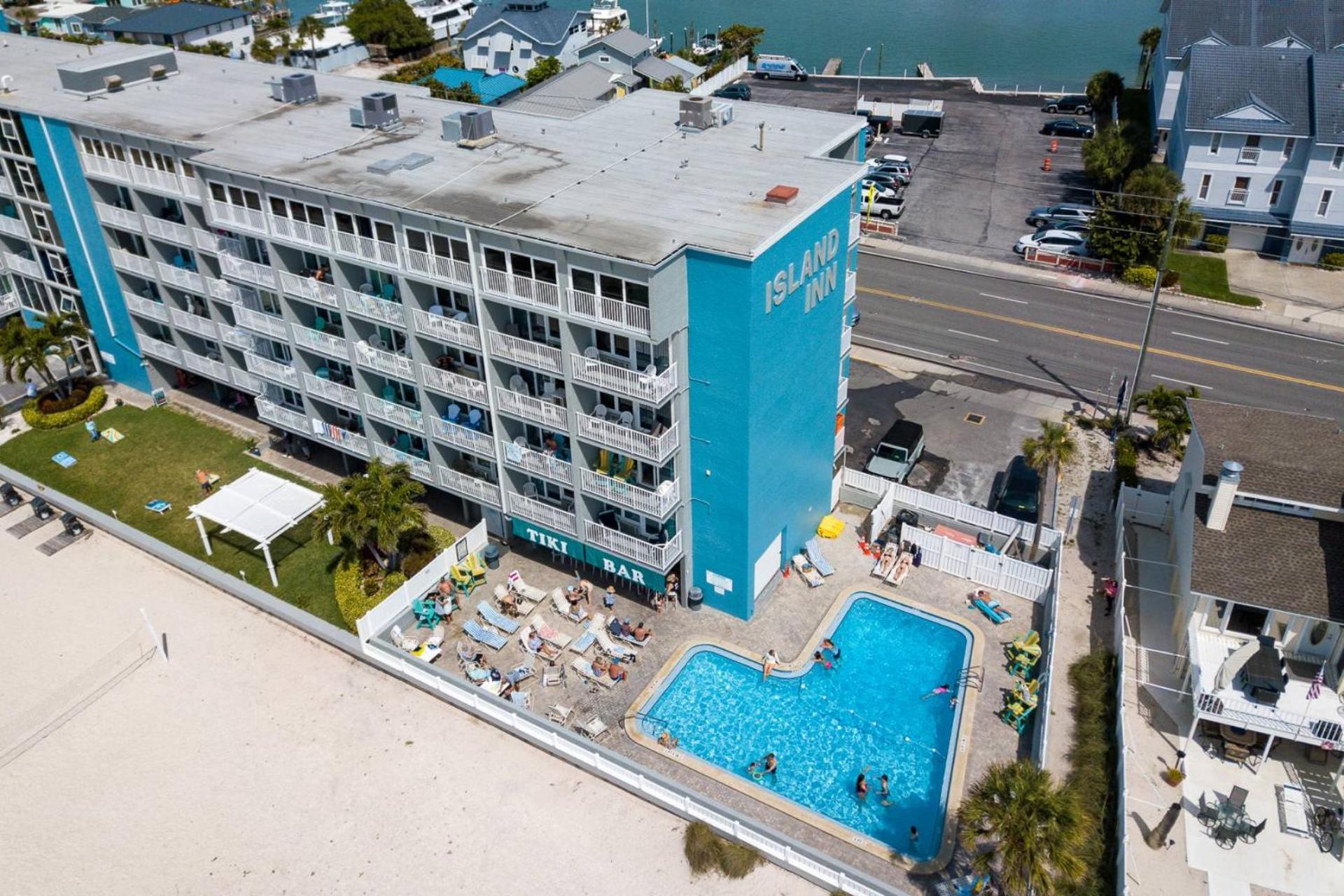 513 - Island Inn St. Pete Beach Extérieur photo
