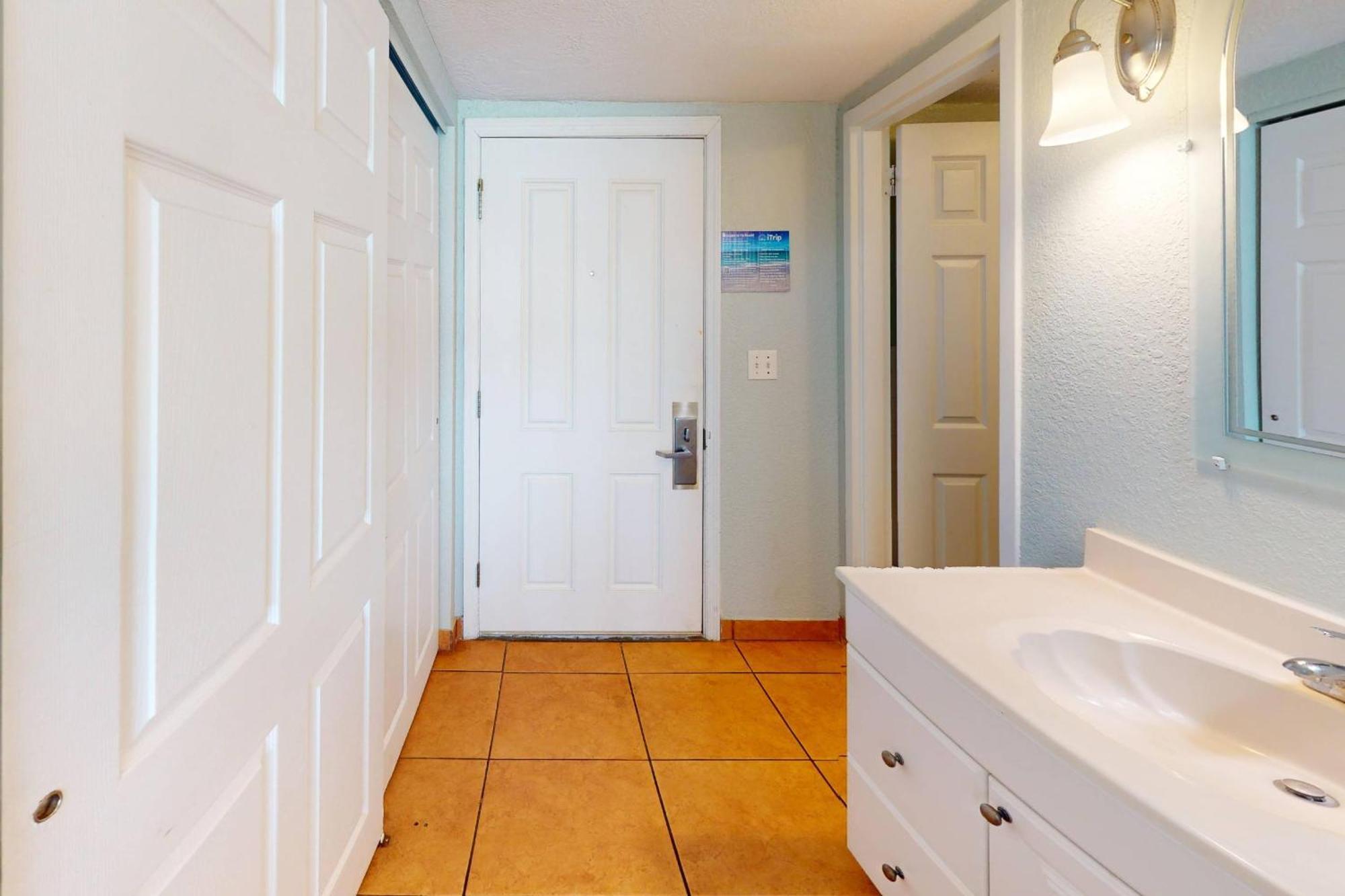 513 - Island Inn St. Pete Beach Extérieur photo