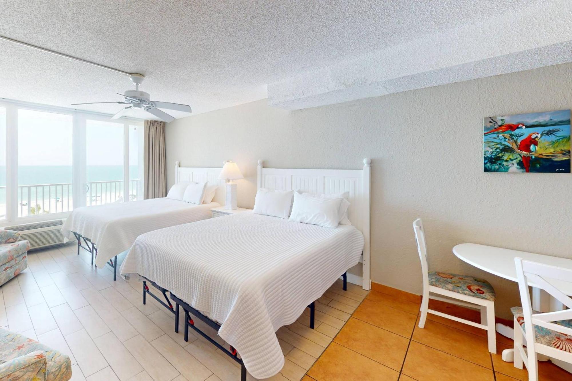 513 - Island Inn St. Pete Beach Extérieur photo