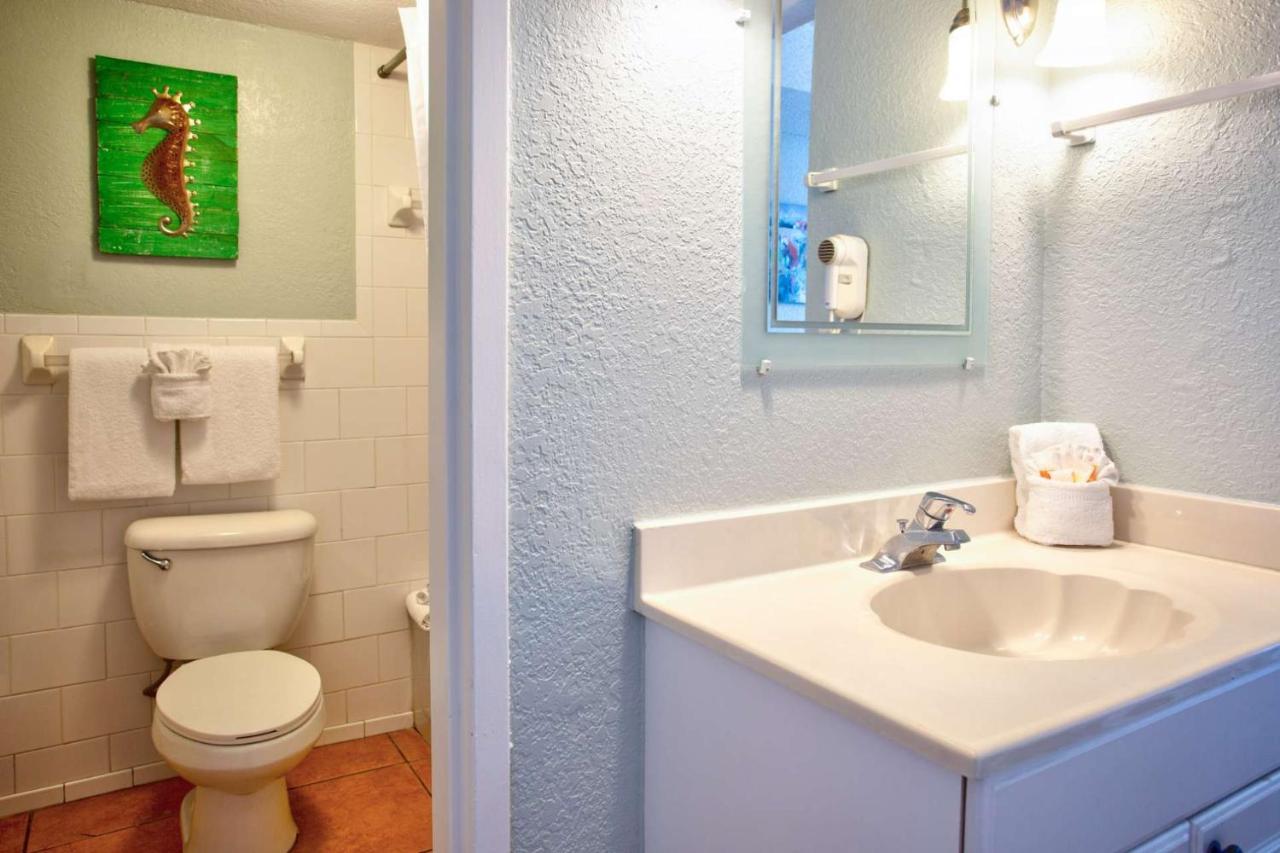 513 - Island Inn St. Pete Beach Extérieur photo